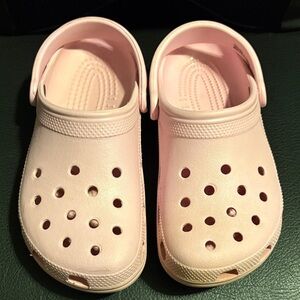 CROCS Women’s Light Pink Clogs